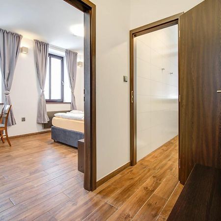 Penzion Kralovska Cesta Brno Zewnętrze zdjęcie